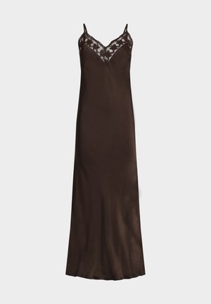 Φόρεμα από σατέν σκούρο καφέ με δαντέλα στο τελείωμα, ρυθμιζόμενους λεπτούς ιμάντες και V-λαιμόκοψη.