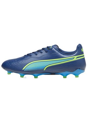 Scarpa da calcio blu con tomaia sintetica testurizzata, dettagli verdi, motivi intricati e una suola leggera blu e verde.