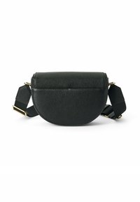 Borsa a tracolla in pelle nera con design arrotondato, superficie testurizzata e hardware dorato. Include una tracolla regolabile.