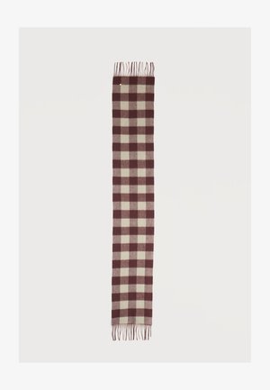 Lang rektangulær tørklæde med ternet mønster i mørkerød og beige, med frynser i begge ender.