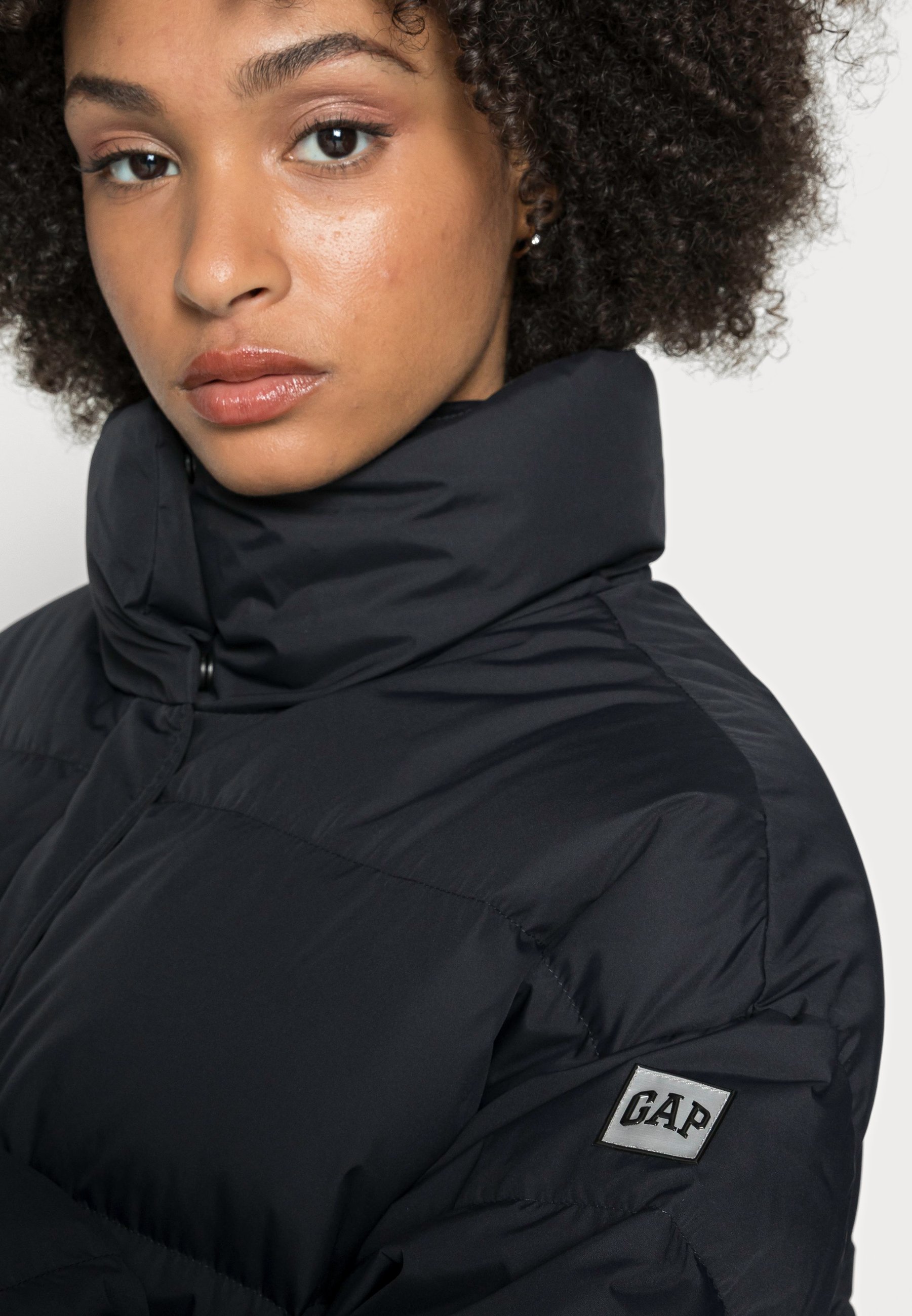 GAP JAC SHORT JACKET - Down jacket 