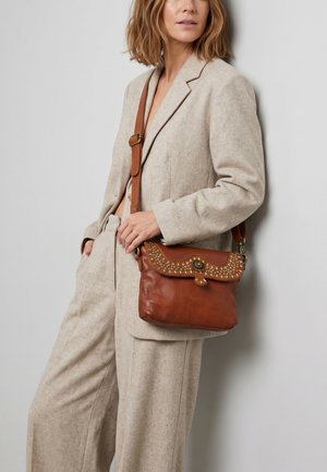VENEZIA, CROSS BODY BAG - Schoudertas - brown