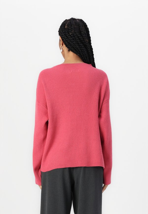 BOSTON - Jumper - holly berry2