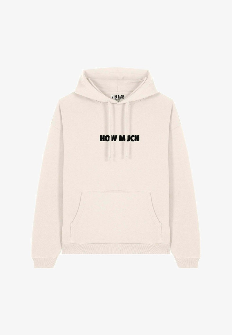 Sweat à capuche en beige clair avec une poche frontale. Dispose d'une capuche avec cordon de serrage et de l'inscription "HOW MUCH" imprimée en lettres noires audacieuses.
