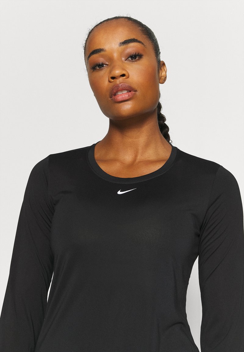 Nike Performance Nike T Shirt Damen Zalando Nike Club Crew