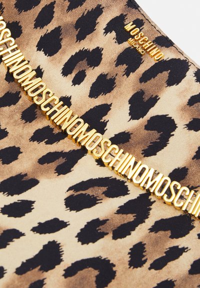 MOSCHINO MINI LETTERING LEOPARD PRINT - Sac à main - brown