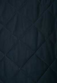 Barbour LUTZ - Jas - navy