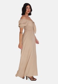 Elara SOMMER - Maxi dress - camel
