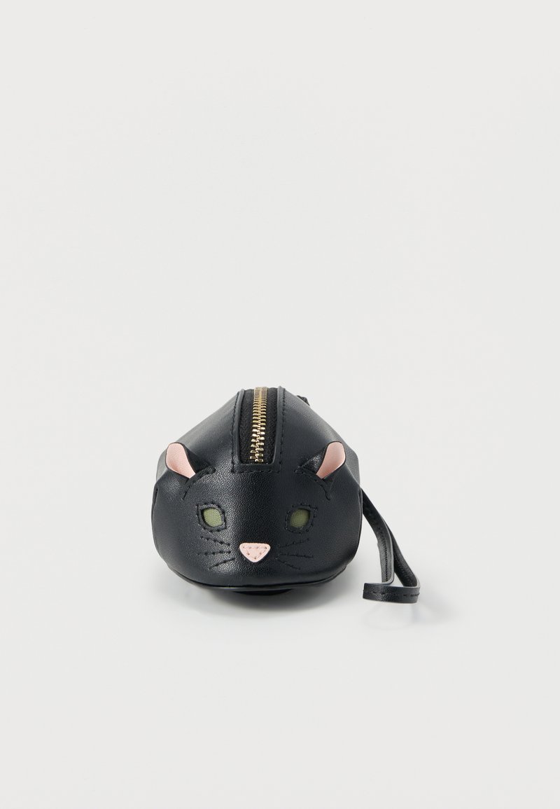 Μαύρο πορτοφολάκι σε σχήμα προσώπου γάτας με ροζ αυτιά, μύτη, πράσινα μάτια, μουστάκια και κλείσιμο με φερμουάρ στην κορυφή, με λουράκι χειρός.