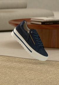 Non sélectionné, river/marine