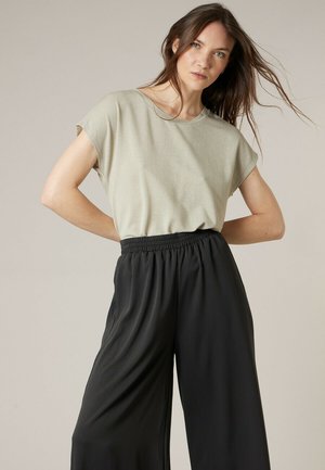 ORIGINAL LINA - T-shirt basique - light tilleul