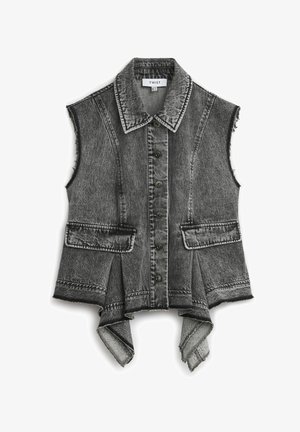 Mouwloze spijkerjack in vervaagd grijs met een kraag, sluiting met knopen aan de voorkant en twee zakken; heeft rafelige randen en een uitlopende zoom.