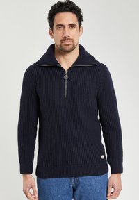 Non sélectionné, navire