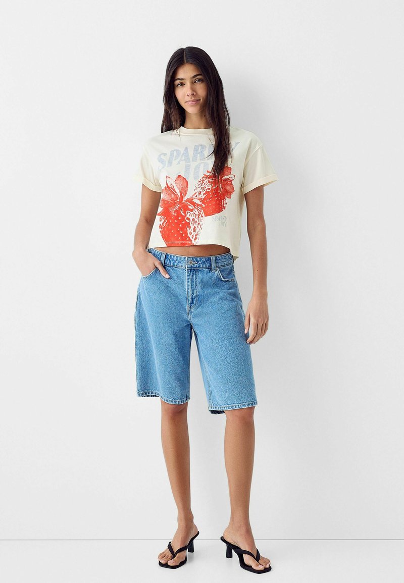 Bershka T-shirt print beige