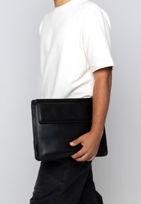 Picard TOSCANA - Cross body bag - schwarz