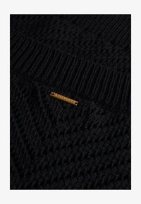 Non sélectionné, black