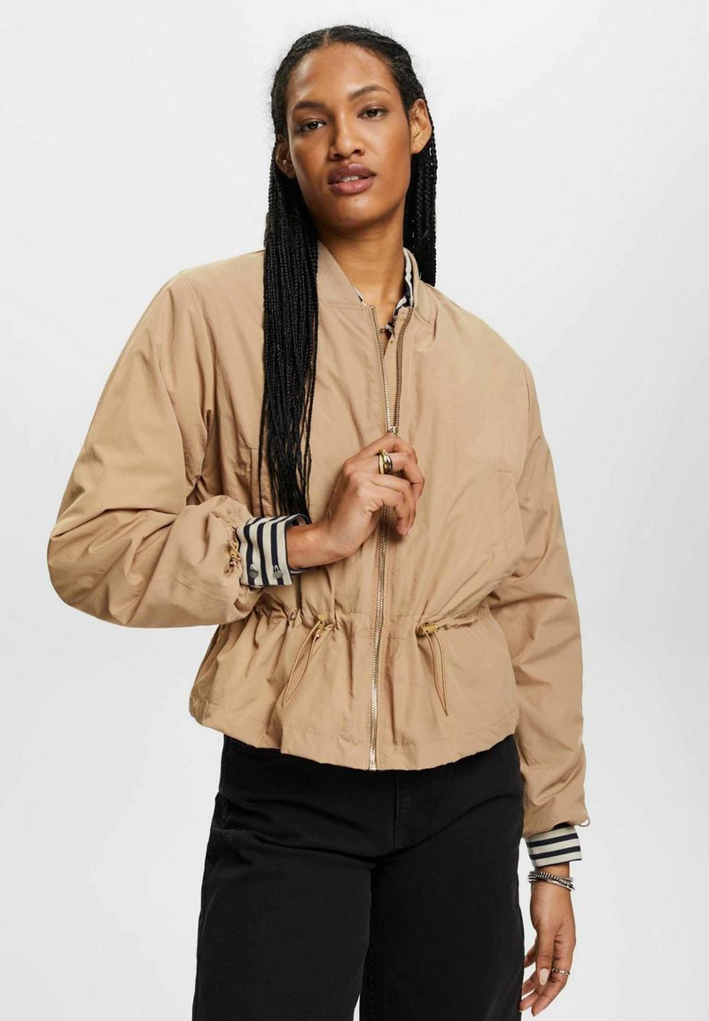 Esprit Collection MIT KORDELZUG IN DER TAILLE Light jacket khaki beige/beige Zalando.co.uk