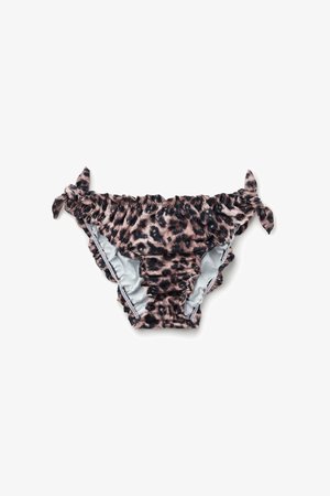 Parte inferiore del bikini con stampa leopardata, lati arricciati e fiocchi legati su ogni fianco, mostrata distesa su sfondo bianco.