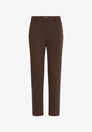 Pantalon marron sur mesure longueur cheville avec passants de ceinture et fermeture éclair avant, présenté sur un fond blanc.