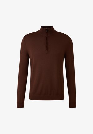 Brązowy, długi rękaw sweter z wysokim kołnierzem i półzamkiem. Wykonany z miękkiego materiału o gładkiej fakturze i dopasowanym kroju.