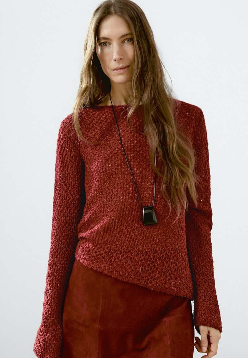 Massimo Dutti - CUTWORK WITH THREAD DETAIL - Jumper - bordeaux, Enlarge