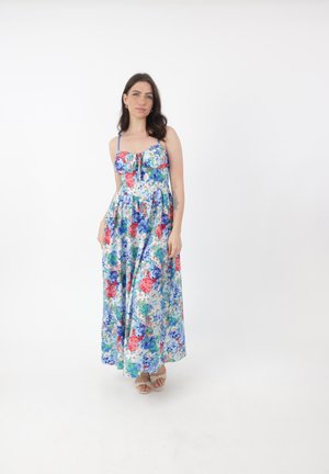 Vestido largo floral con escote corazón, tirantes ajustables azules y una vibrante mezcla de colores azul, rosa y verde sobre un fondo claro.