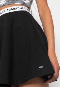 Tommy Jeans Minigonna - black