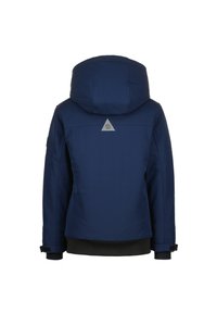 Giacca invernale blu navy con cappuccio, presenta un logo triangolare sul retro, polsini neri e una texture elegante e liscia.