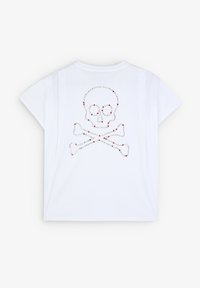 Hvid bomulds t-shirt med et design af et rhinstenkranium og korslagte knogler på ryggen. Korte ærmer og rund halsudskæring.