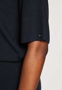 Tommy Hilfiger Pletené šaty - dark blue