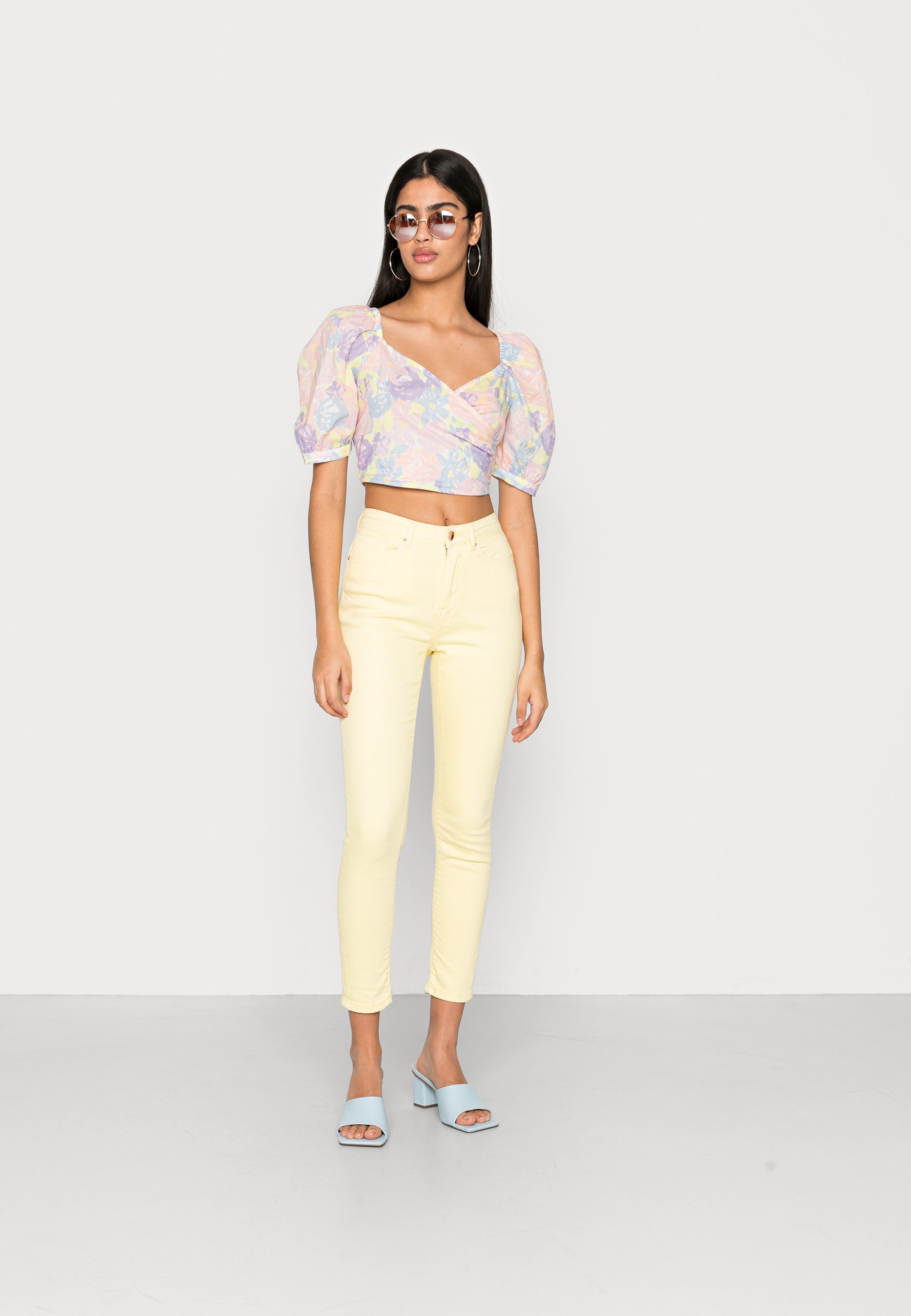 ONLY ONLPAOLA LIFE - Jeans Skinny Fit - lemon meringue/yellow -  Zalando.co.uk
