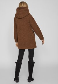 VILA Kort kappa / rock - mottled dark brown