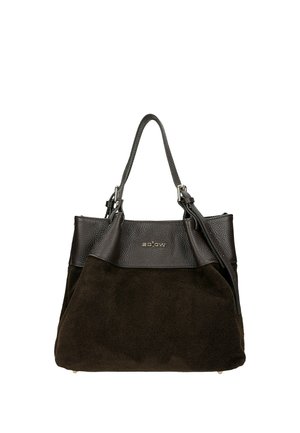Bolso de mano de cuero negro y ante con dobles asas, una correa desmontable y un pequeño logo metálico en la parte superior delantera.