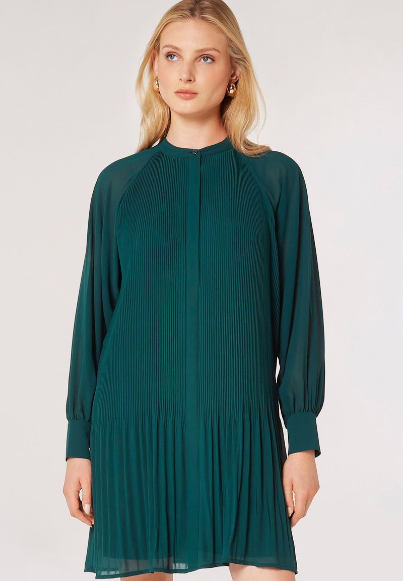Apricot PLISSE  - Abito a camicia - green