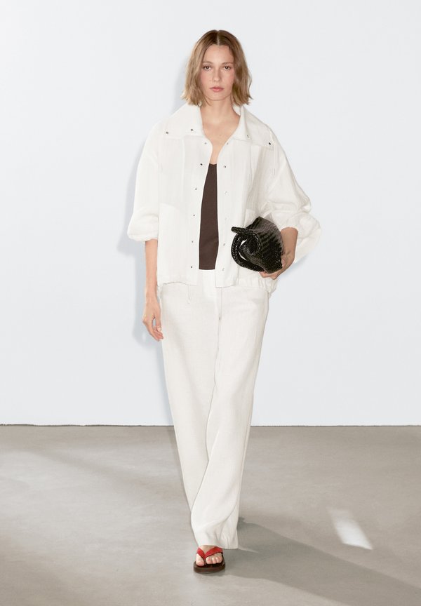 VOLUMINOUS DETAIL - Bomberjacke