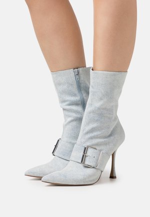 Steve Madden BANTER - Čizme s visokom petom - lite blue