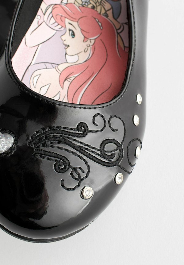 DISNEY PRINCESS MARY JANE – REGULAR FIT – Riemchenballerina