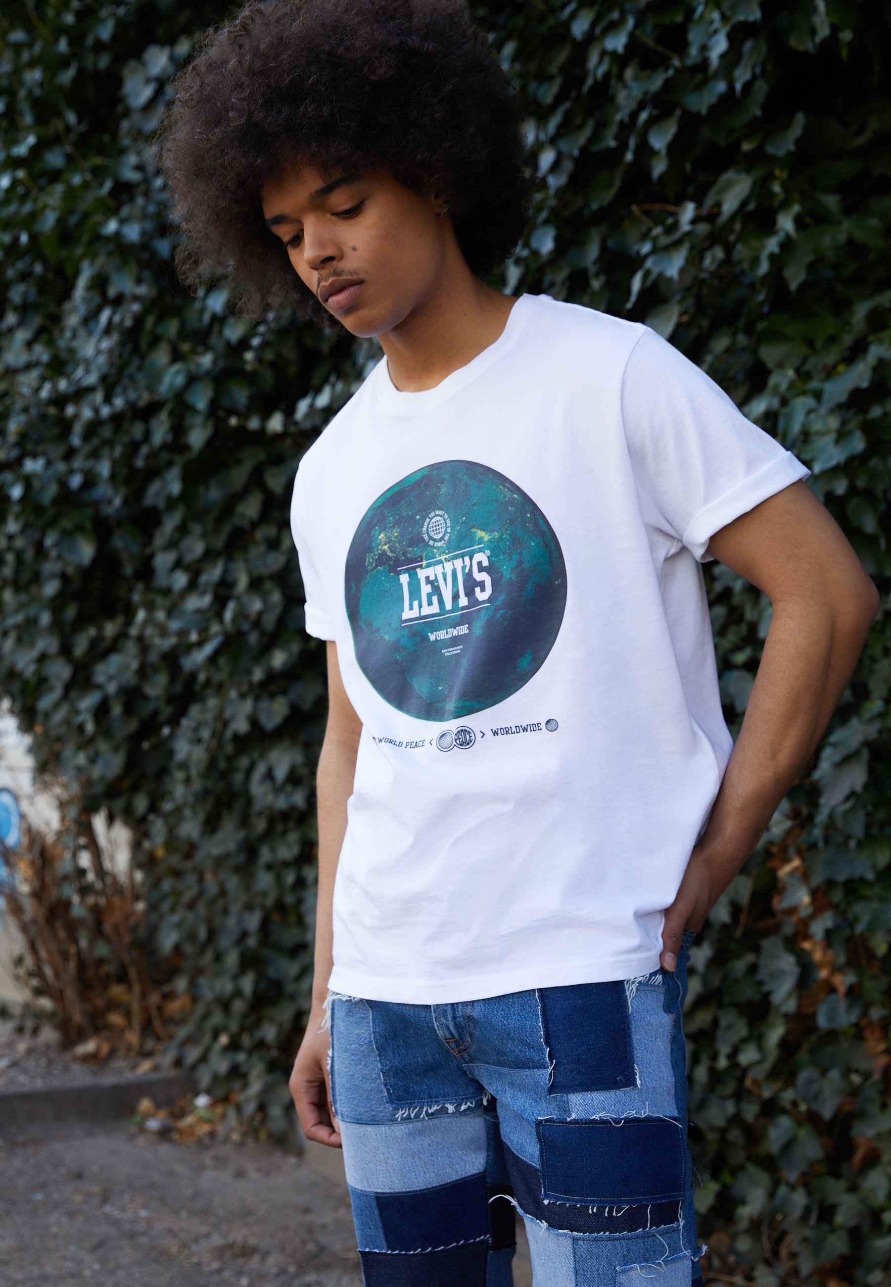 Levi's® RELAXED FIT TEE - Print T-shirt 