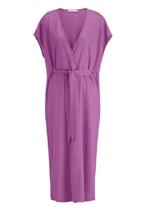 Lila Wickelkleid aus weichem Stoff, mit kurzen Ärmeln, einem V-Ausschnitt und einem gebundenen Taillengürtel für eine definierte Form.