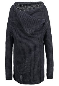 Mörkgrå stickad tröja med ett texturerat mönster, oversized sjalkrage och sidoficka. Har långa ärmar och ribbade mudd.