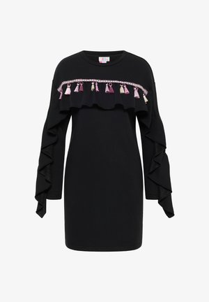 Fekete ruha fodros ujjal, díszes bojtokkal rózsaszín, krémszín és bordó színben. Puha anyag, laza szabás.