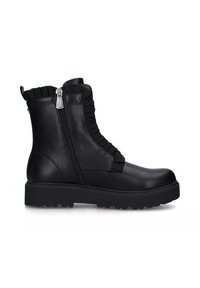 Stivaletto nero con cerniera laterale, bordo arricciato lungo la cerniera e il bordo superiore, e suola spessa e texture.