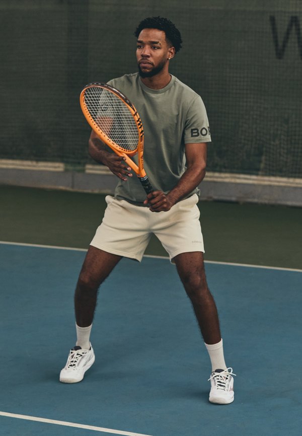 CLASSIC SWEATSHORTS - Sports shorts - birch2