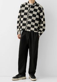 Bershka Kofta - black