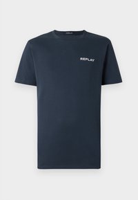 T-shirt bleu marine à manches courtes avec col rond, affichant le mot "REPLAY" en blanc sur la poitrine gauche.