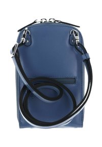 Sac bandoulière en cuir bleu avec ferrures argentées, fermeture éclair et une fine bandoulière réglable. Comprend une poche arrière zippée et une surface lisse.