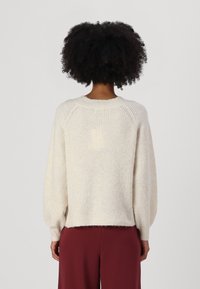 JDY JDYINGEBORG ADA LIFE V-NECK - Vesta - pumice stone