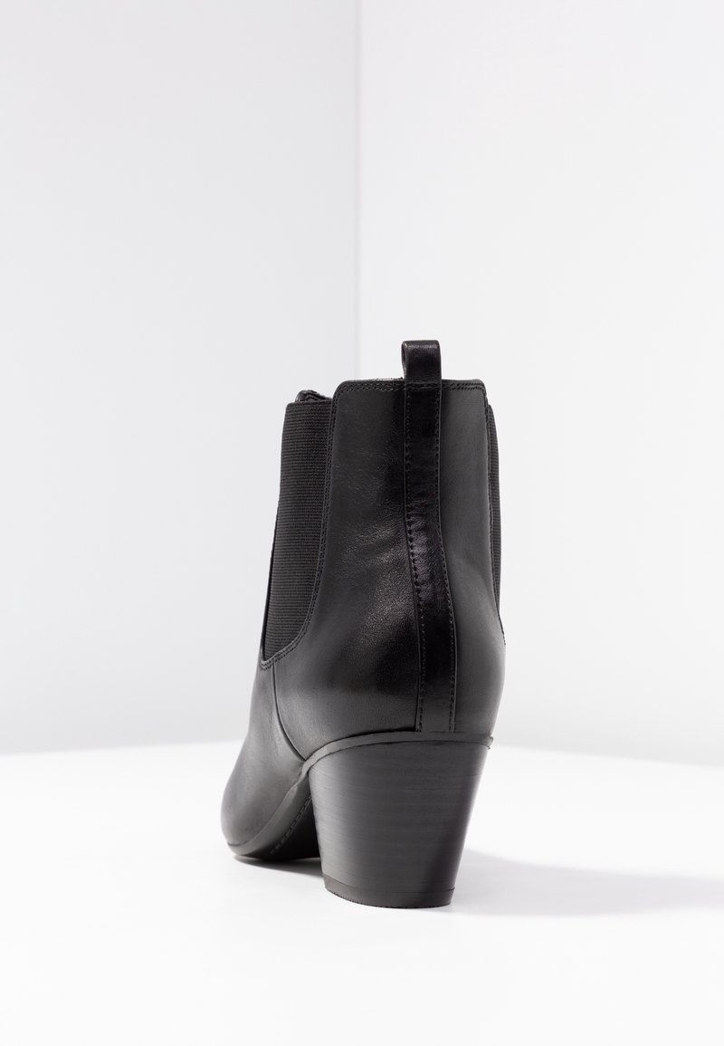 ALDO Ankle boots - black - (Pre-owned) - Zalando