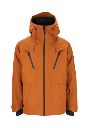 Orangene wasserdichte Jacke mit Kapuze, die schwarze Akzente, Reißverschlusstaschen und ein strukturierter Einsatz an der oberen Vorderseite aufweist.