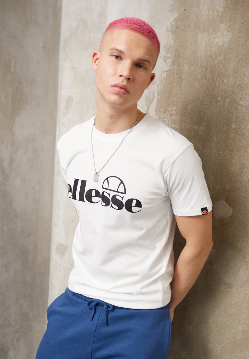 Ellesse - FUENTI - Tricou cu imprimeu - white, Extindeți